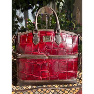 Dooney & Bourke Dillen Double Pocket Satchel Crossbody Red Croc Embossed EUC